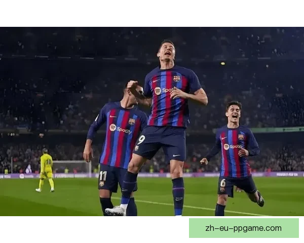 西甲第十四轮巴萨三比一击退阿拉维斯重燃争冠希望主场奏凯士气大振